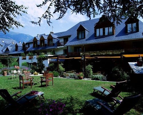 Hôtel Mir Saint-Lary-Soulan Buitenkant foto